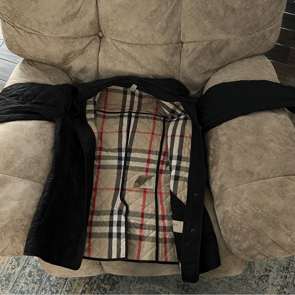 Burberry Jacket - Picture 2 of 4
